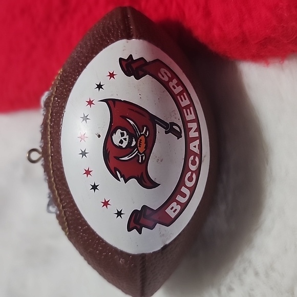 TAMPA BAY BUCCANEERS  TREE ORNAMENT AND STOCKING. - Picture 2 of 4